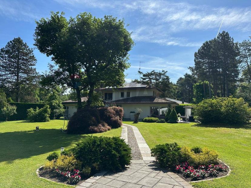 Villa, Cantù — foto 5 di 5
