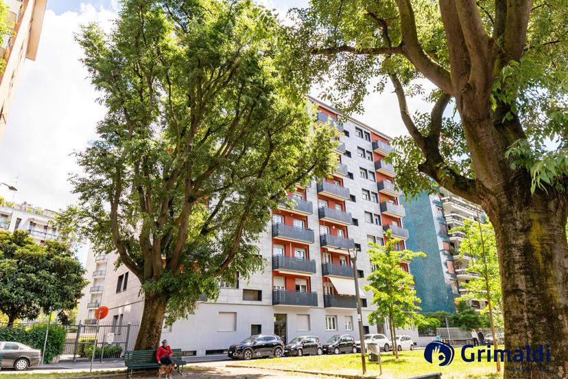 Quadrilocale in Viale San Gimignano 16, Milano