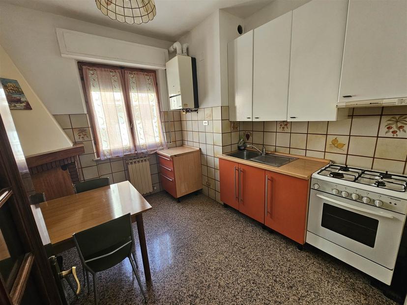 Quadrilocale, San Severino Marche — foto 5 di 5