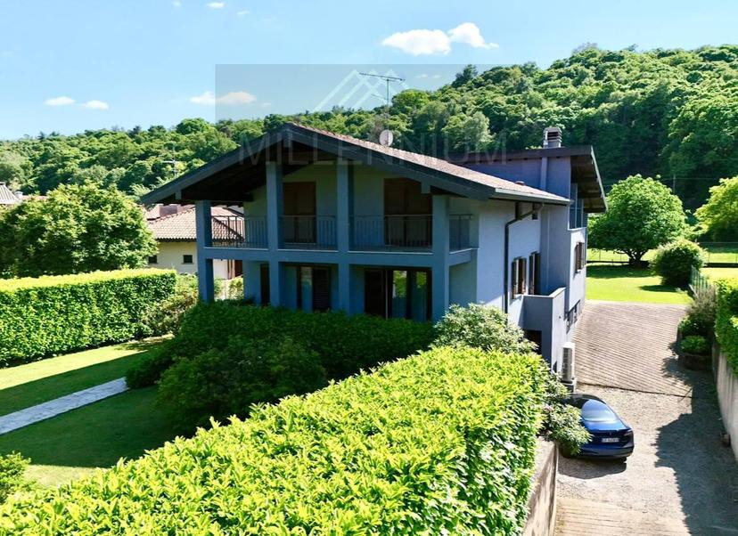 Villa, Dormelletto — foto 5 di 5
