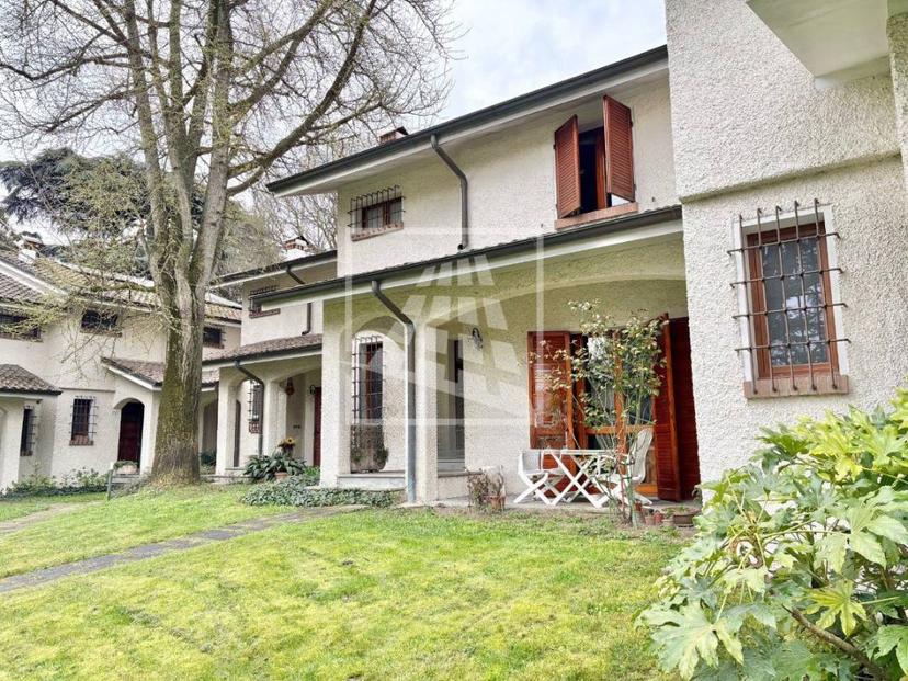 Villa a schiera in Via Niccolò Tomaseo, Reggio nell'Emilia — foto 4 di 5