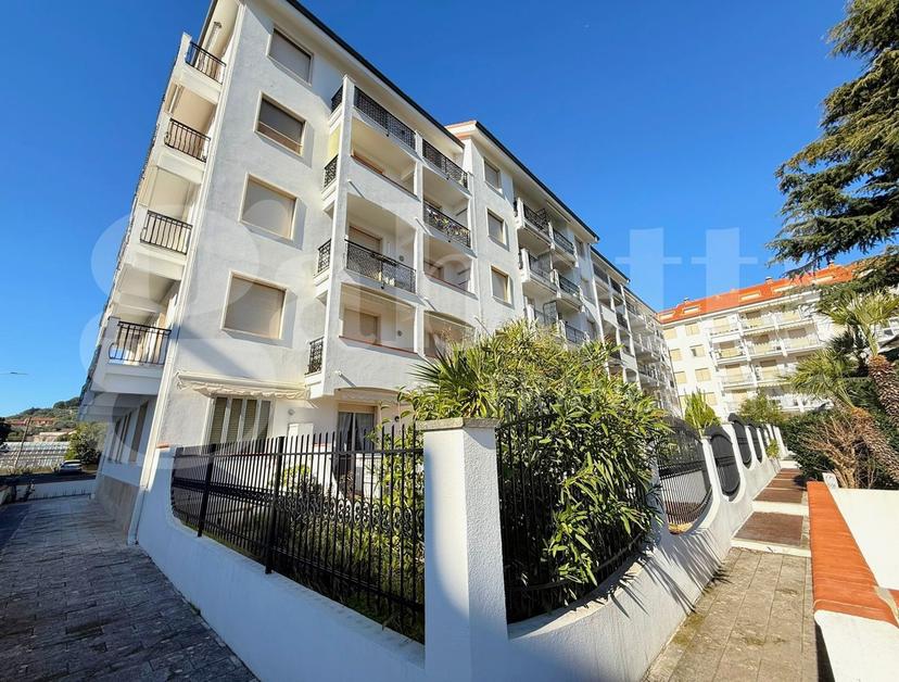 Bilocale in Via Asilo Snc, San Bartolomeo al Mare — foto 2 di 5