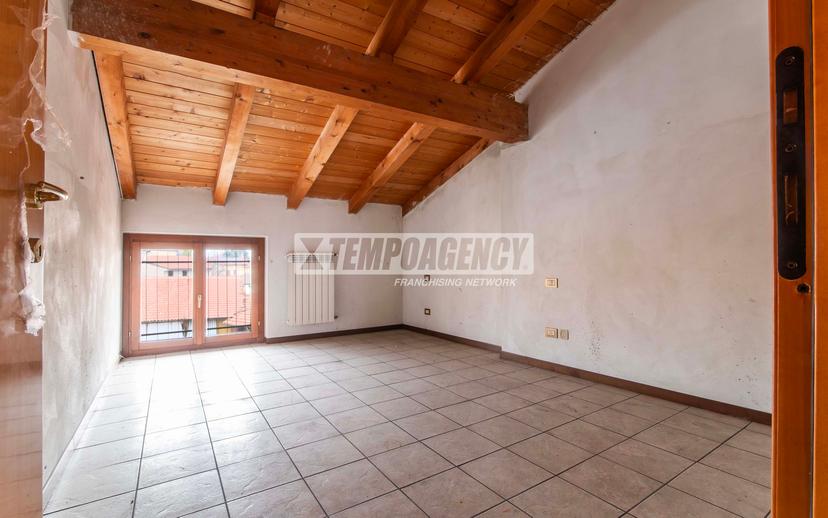 Trilocale in Via Giuseppe Garibaldi 27, Cislago — foto 5 di 5