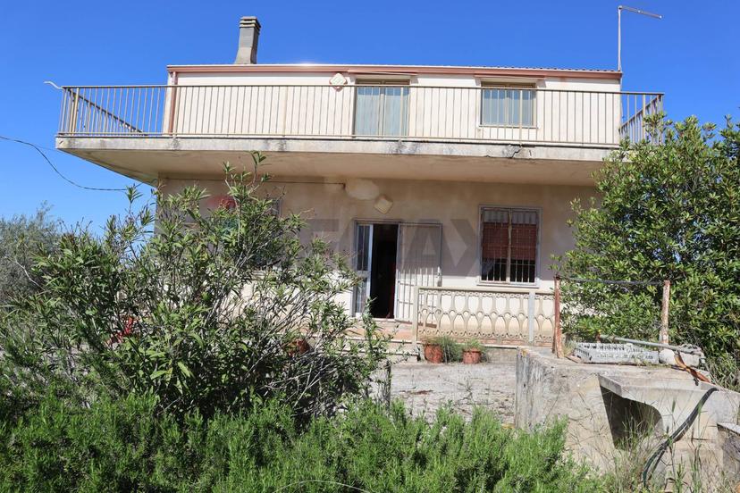 Villa in C.da Roccazzo Snc, Chiaramonte Gulfi — foto 4 di 5