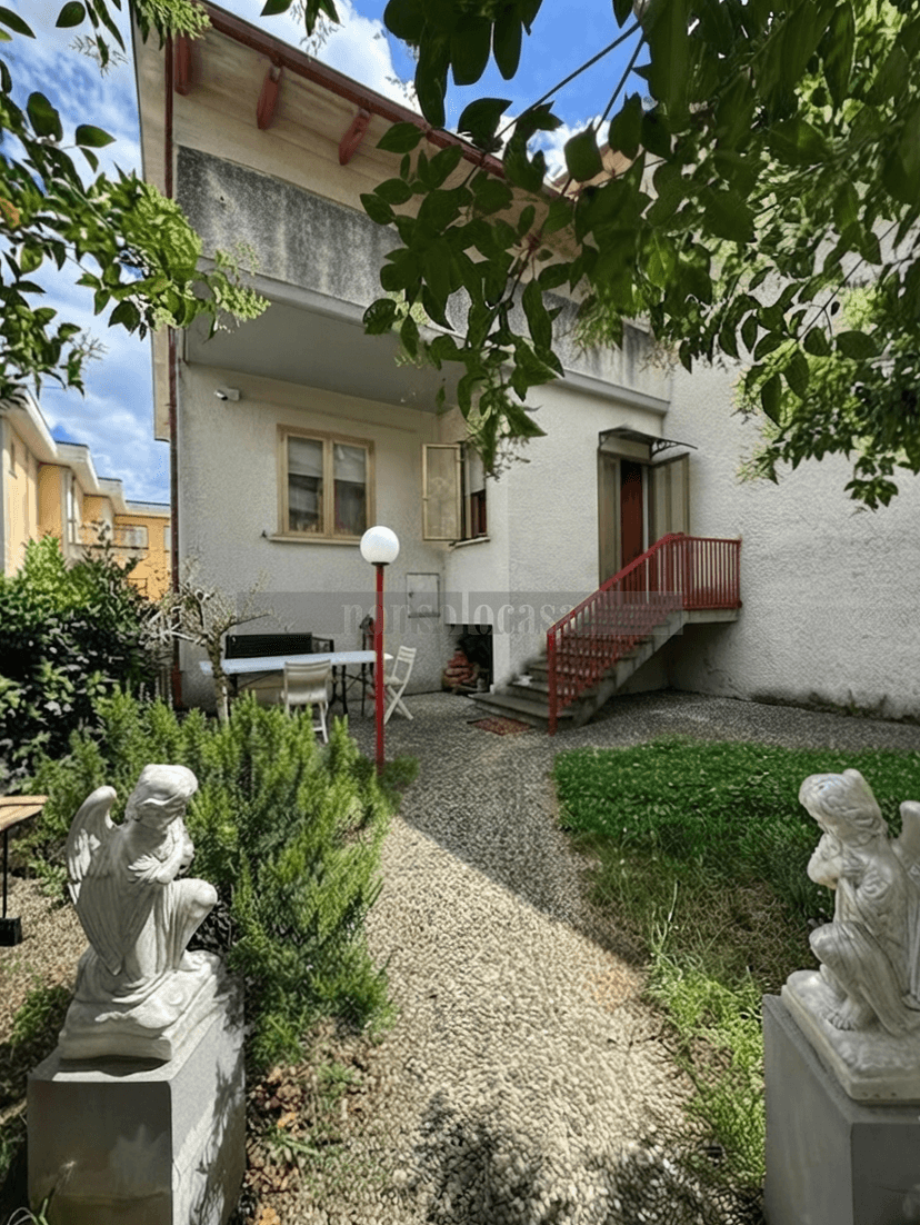 Villa a schiera in Via del Biancospino 7, Gualdo Tadino — foto 4 di 5