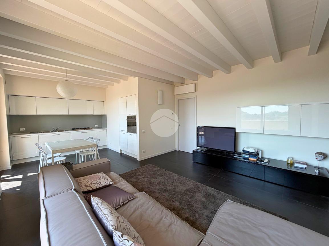 Trilocale in Via Cerro Alto 30, Sarnico