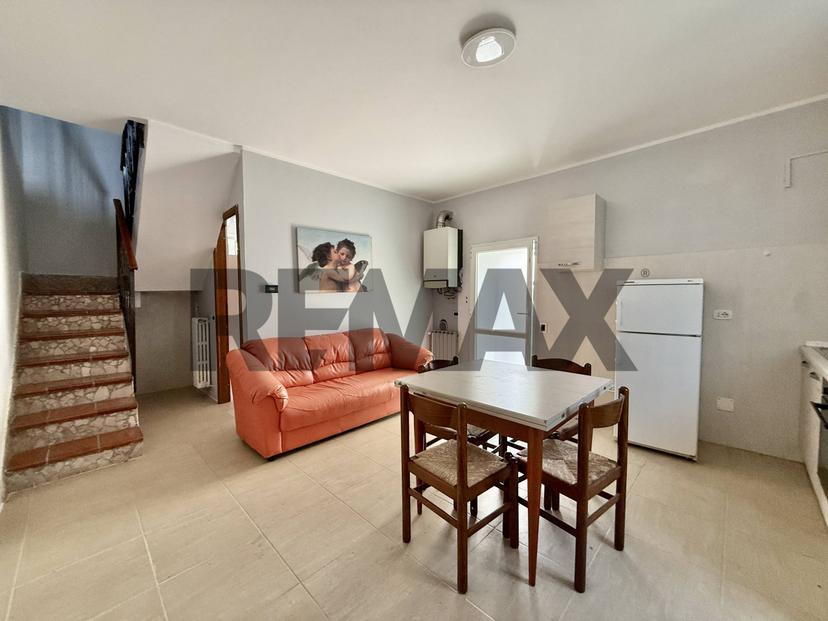 Casa indipendente in Via Ugo Pelò 2, Castelvetro Piacentino — foto 4 di 5