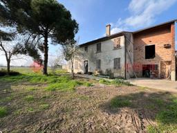 Terratetto unifamiliare in Via San Pietro 44, Isola Rizza