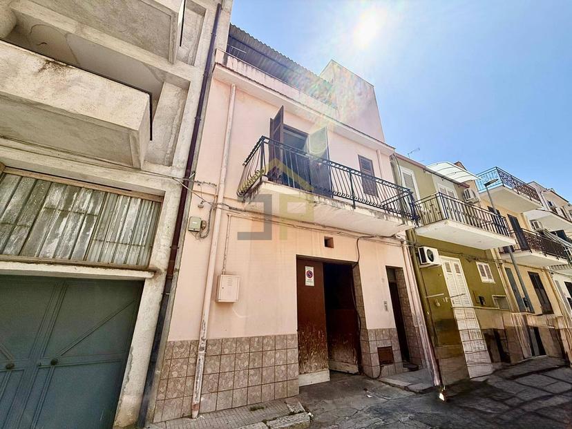 Casa indipendente in Via Giuseppe Verdi 159, Terrasini — foto 2 di 5