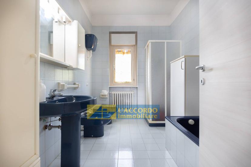 Casa indipendente in Colle San Donato 41, Fara Filiorum Petri — foto 5 di 5