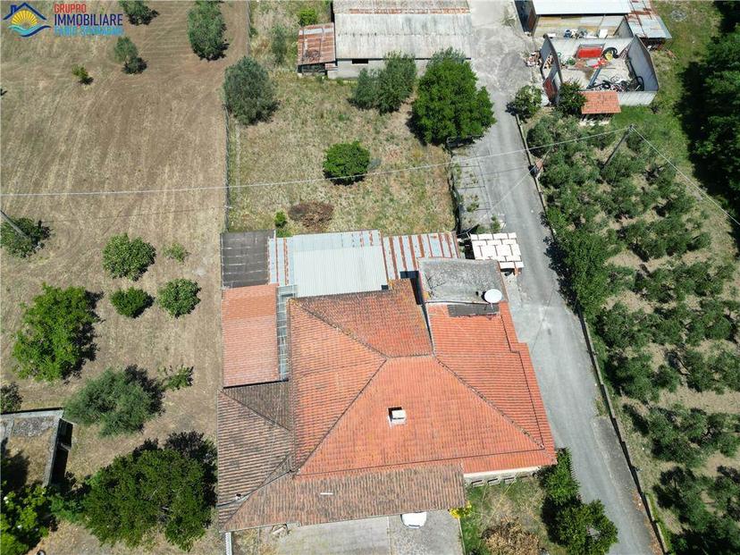 Villa in Via Travata, Sessa Aurunca — foto 3 di 5