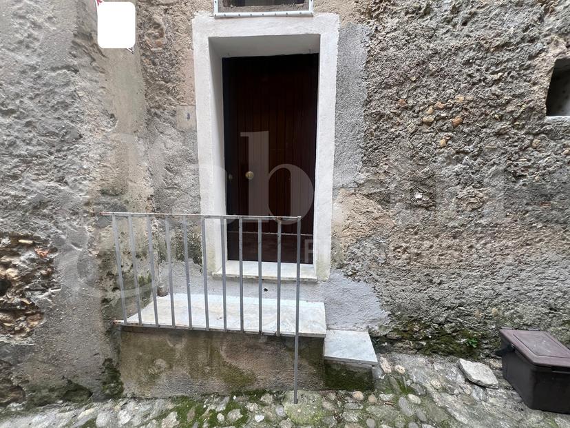 Casa indipendente in Via Risorgimento Vico I 1, Fiumefreddo Bruzio — foto 3 di 5