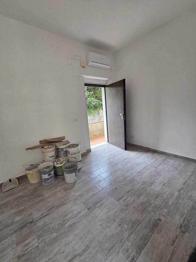 Monolocale in Via Irno 26, Salerno — foto 5 di 5