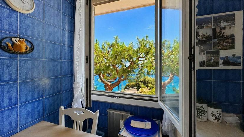 Trilocale, Bordighera