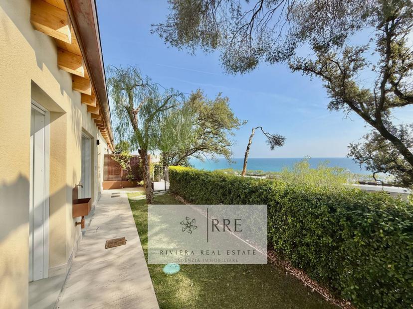 Trilocale in Via Aurelia, Borghetto Santo Spirito — foto 2 di 5