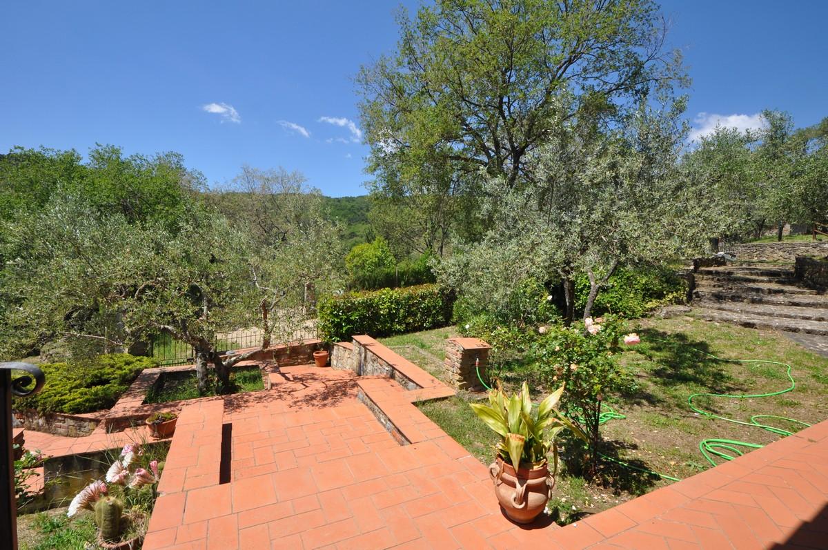 Villa in San Giustino Valdarno, Loro Ciuffenna