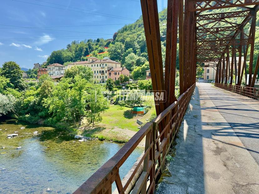 Trilocale in Viale Giuseppe Azari, Verbania — foto 4 di 5
