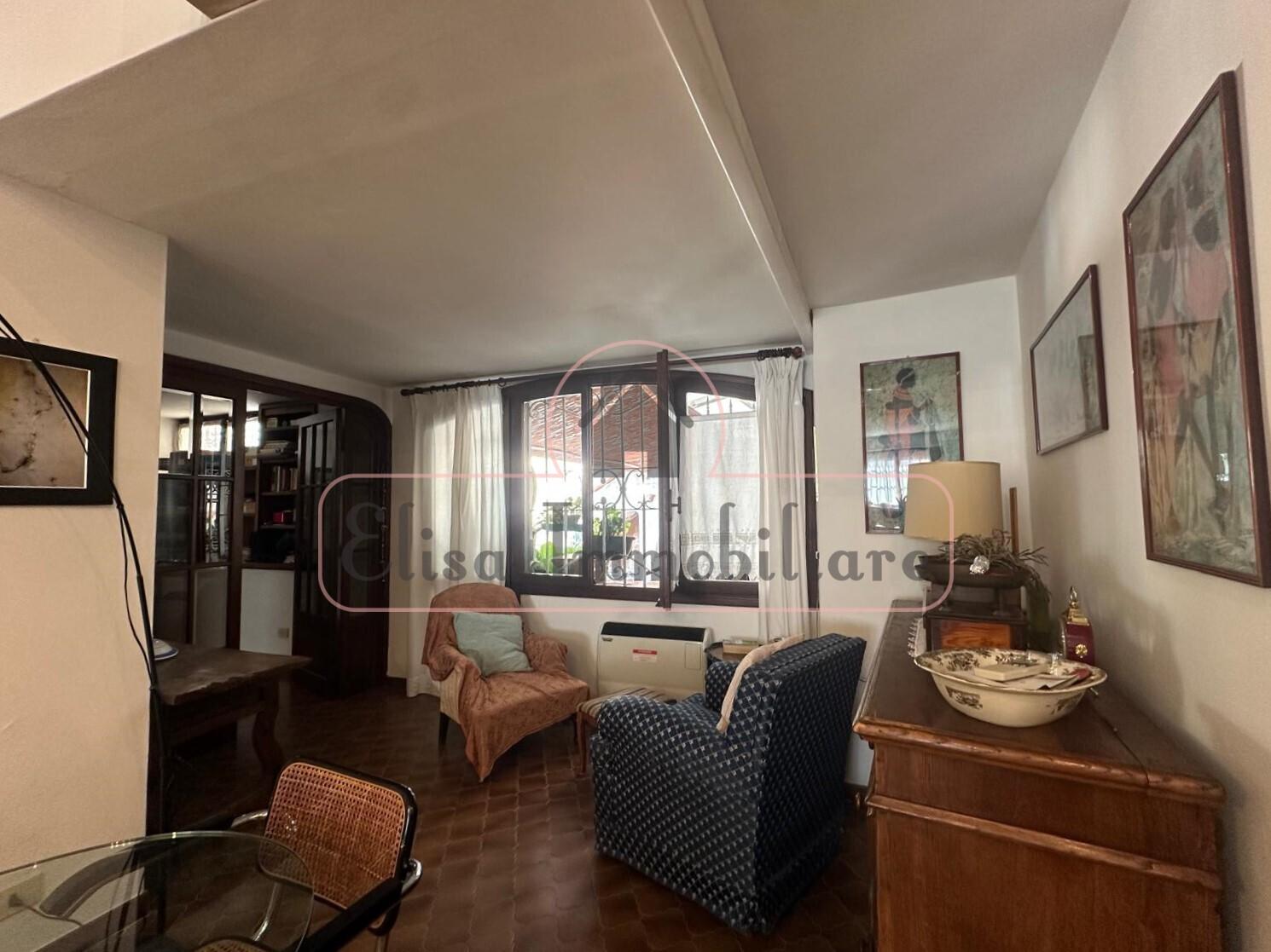 Casa indipendente, Viareggio