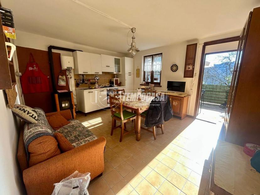 Appartamento in Frazione Pessinea, Viù — foto 4 di 5