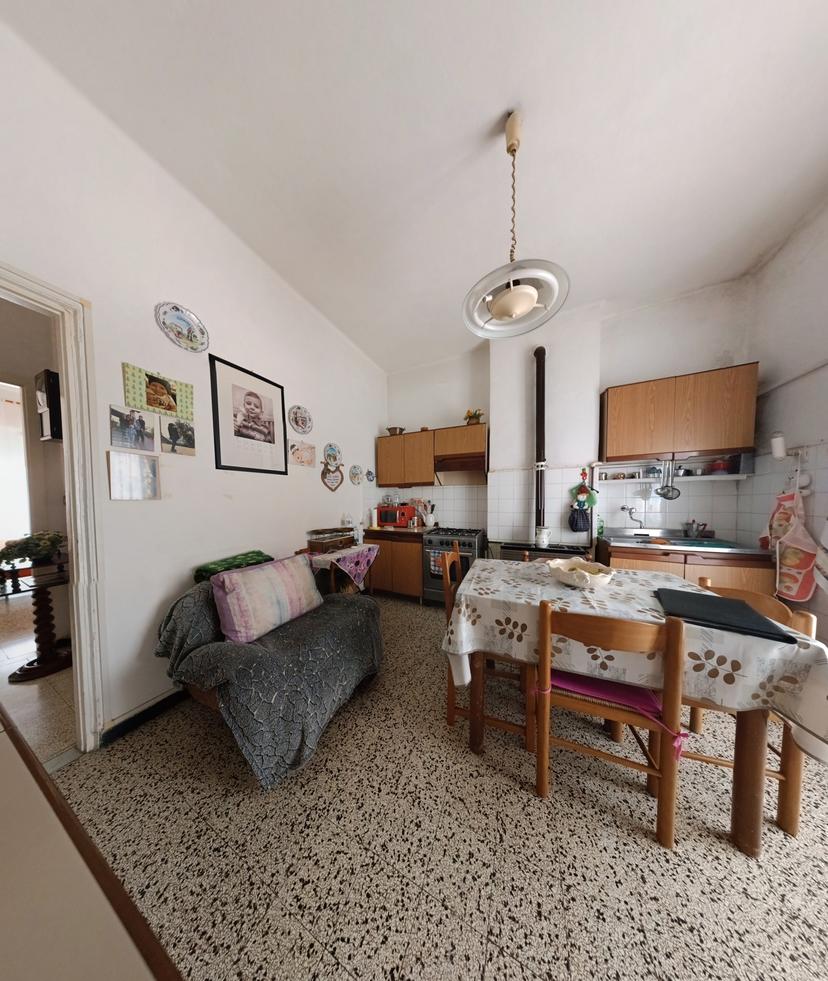 Quadrilocale in Via Paolo Diana, Sarzana
