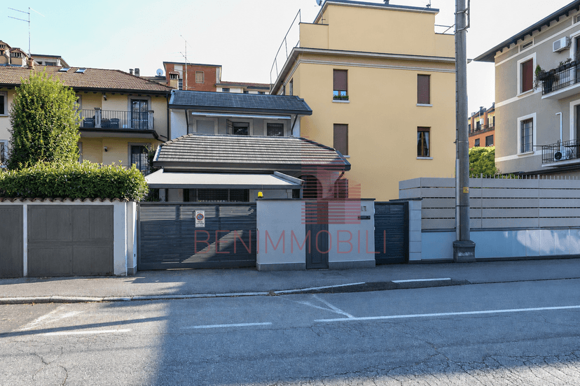 Villa in Via Alessandro Manzoni 15, Brescia — foto 3 di 5