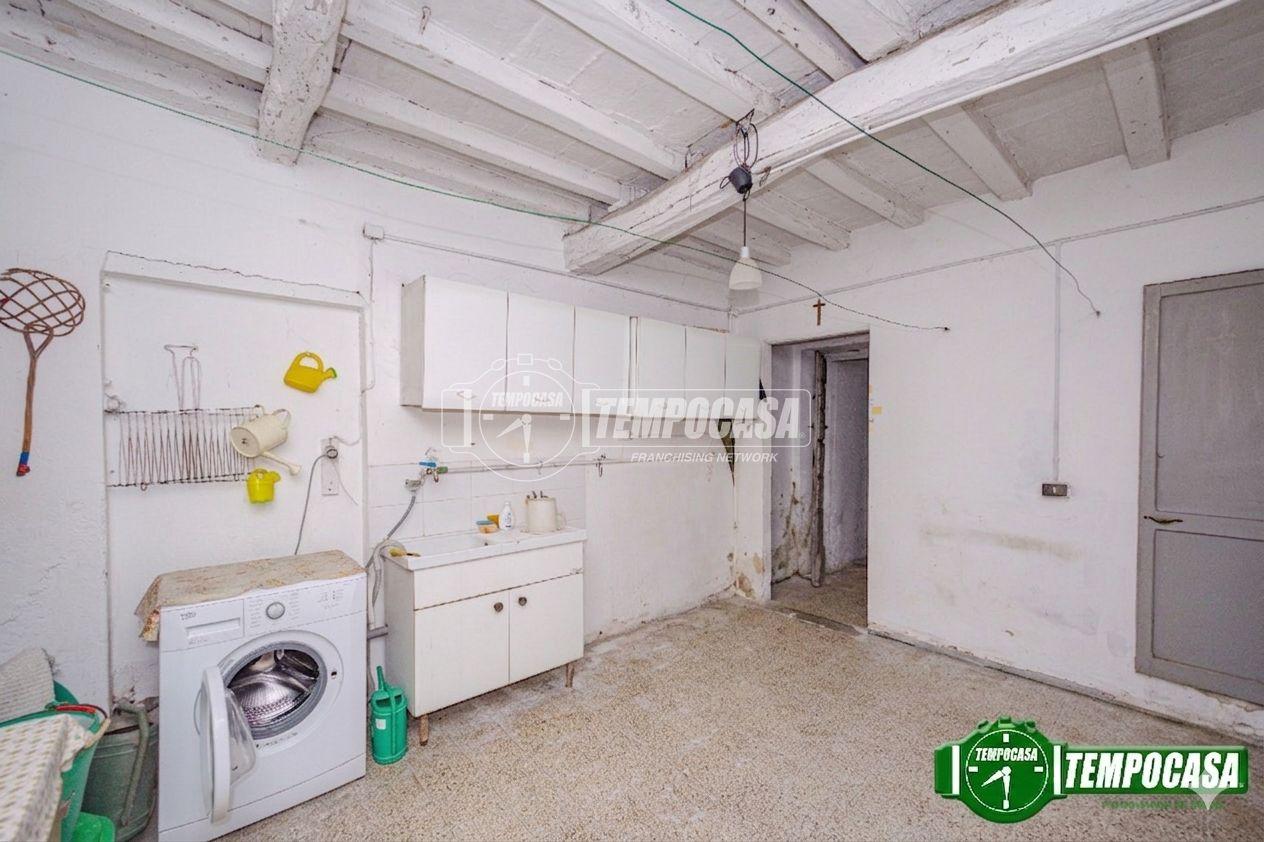 Casa indipendente in Via Agostino Depretis, Bressana Bottarone