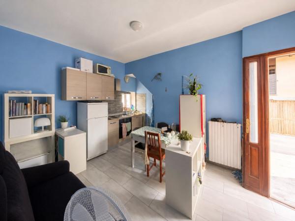 Bilocale in Via Santa Giulia 33, Torino