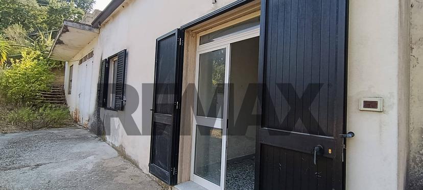 Casa indipendente, San Demetrio Corone — foto 3 di 5