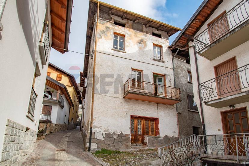 Appartamento in Via Bertoletti 8, Vezza d'Oglio — foto 4 di 5