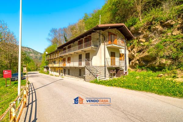 Villa, Monterosso Grana — foto 3 di 5