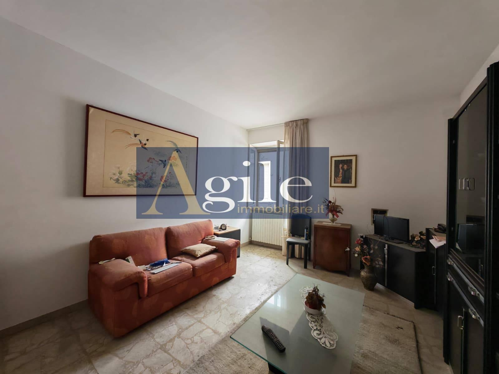 Appartamento in Corso Settente Aureo 42, Offida