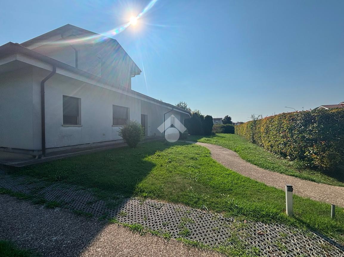 Villa in Via Pascoli 1, Pozzonovo