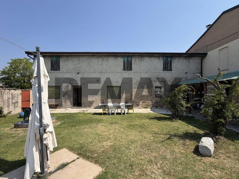 Rustico, Castiglione delle Stiviere — foto 3 di 5