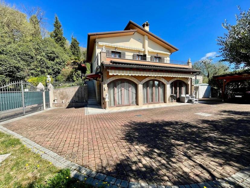 Villa in Via Marzocca 74, Caprino Veronese — foto 3 di 5
