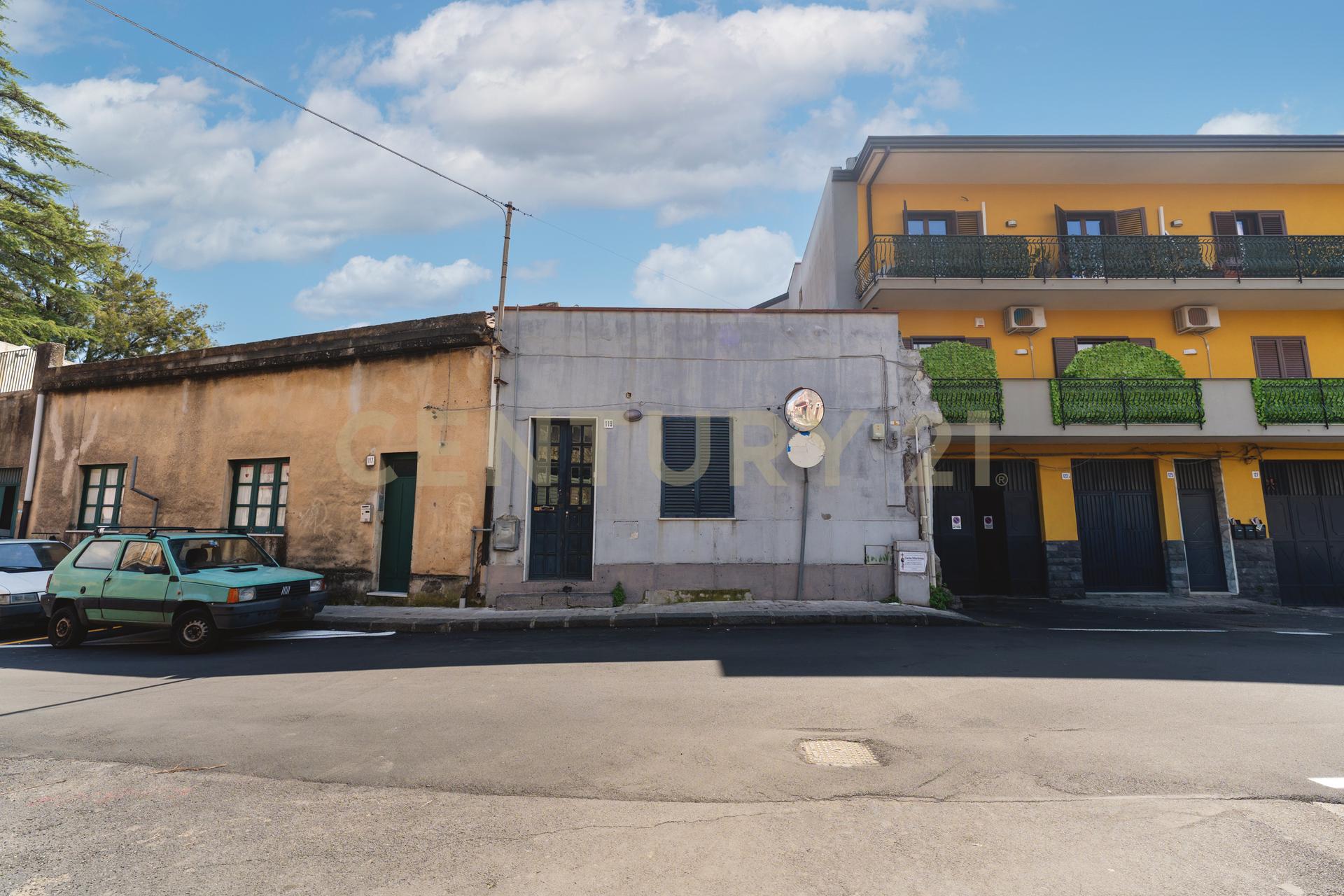 Casa indipendente in Via Roma 119, Mascalucia