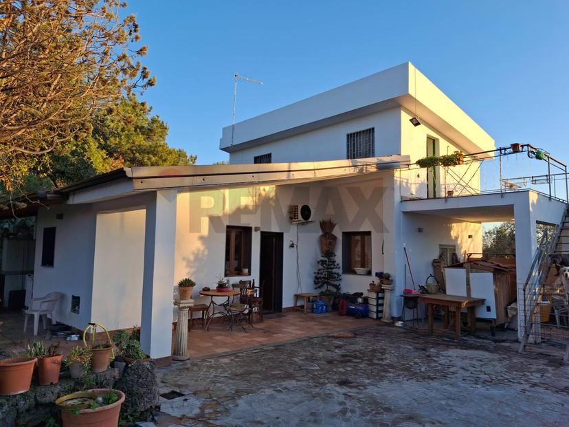 Villa in Via del Serbatoio 5, San Giovanni la Punta — foto 4 di 5