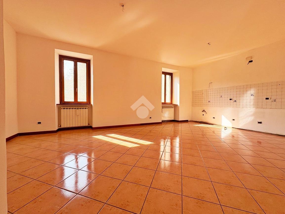 Casa indipendente in Via Monti Martani 25, Gualdo Tadino