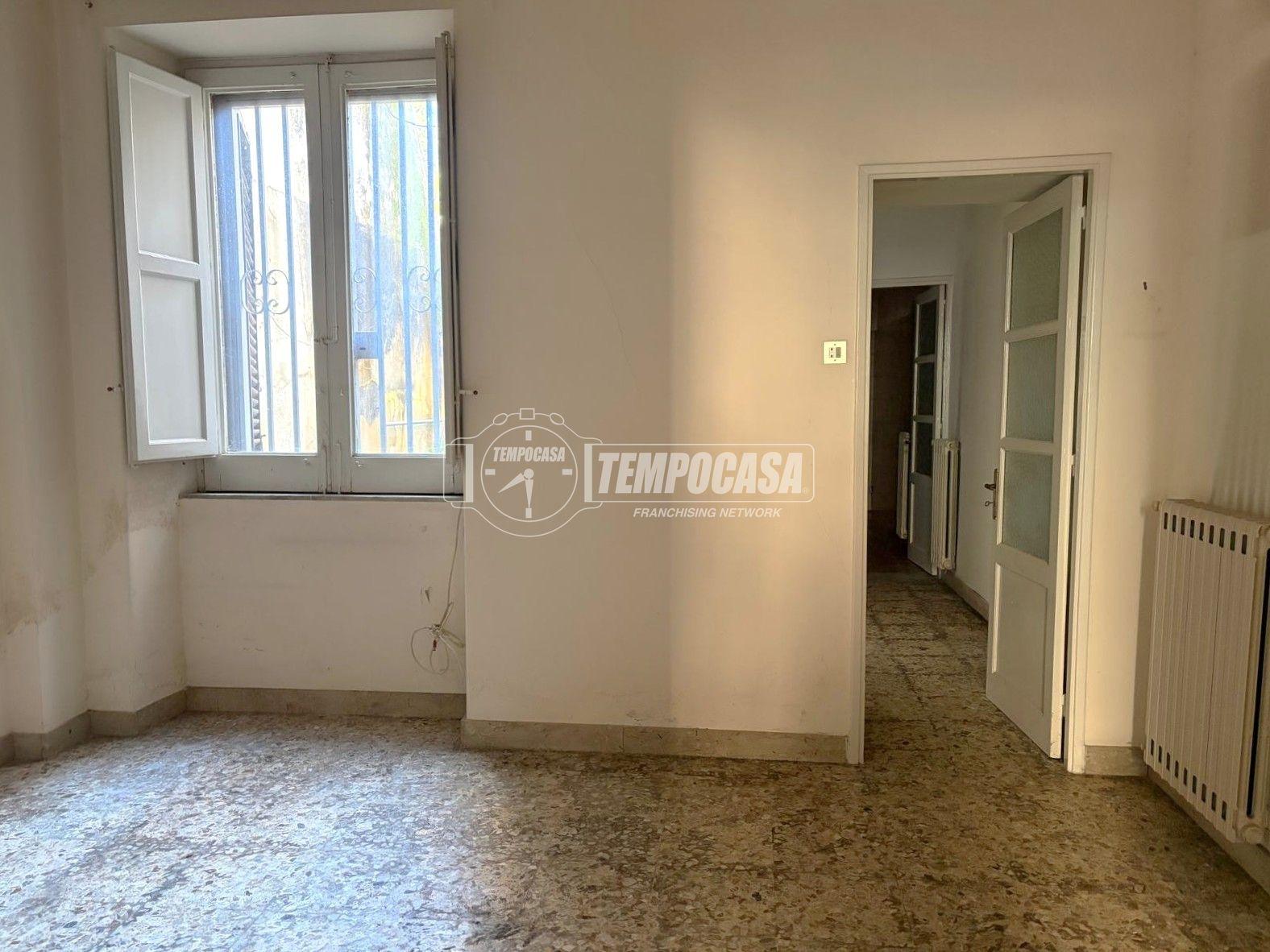 Casa indipendente in Via Etnea, Mascalucia