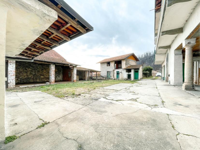 Villa a schiera in Via Onorato 6, Pogno — foto 3 di 5