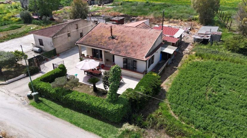 Villa in Via Bonifica, Grazzanise — foto 5 di 5