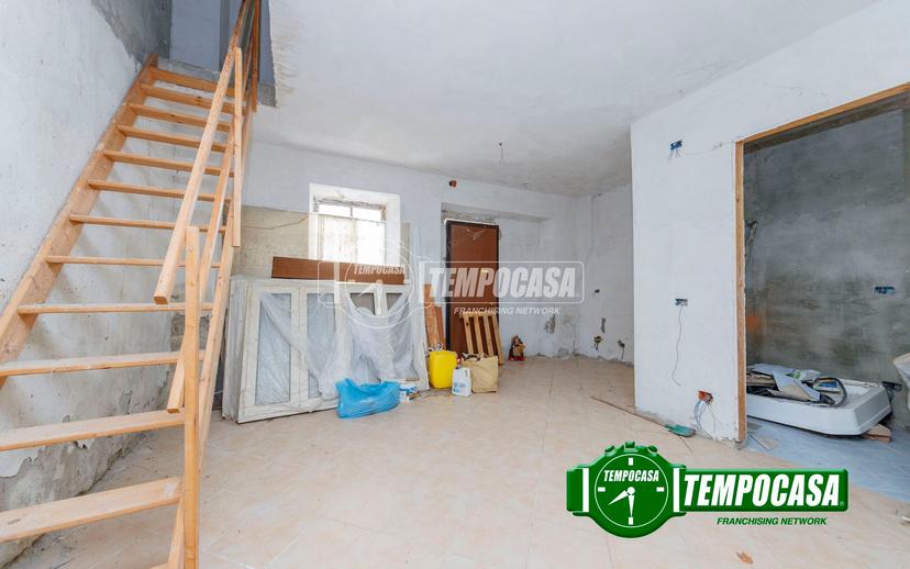 Trilocale in Via Roma 143, Gazzola