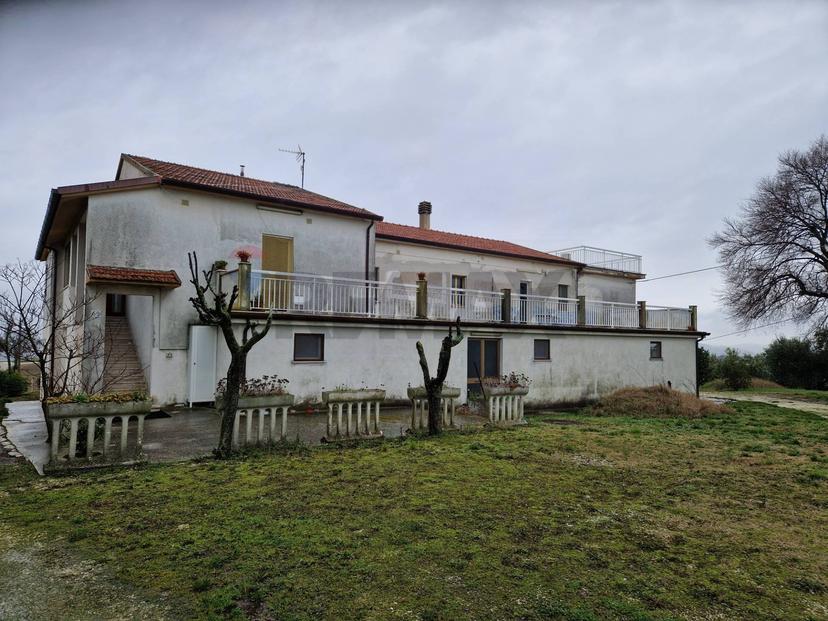 Rustico in Via Fabbrici &amp; Ville 69, Senigallia — foto 2 di 5