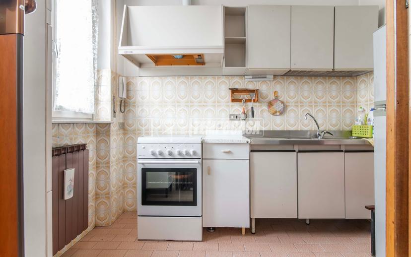 Villa a schiera in Via Rovereto 70, Gorla Minore