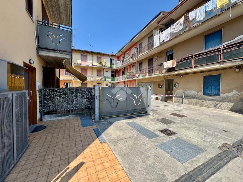 Trilocale in Via Castegnate 12, Terno d'Isola — foto 4 di 5