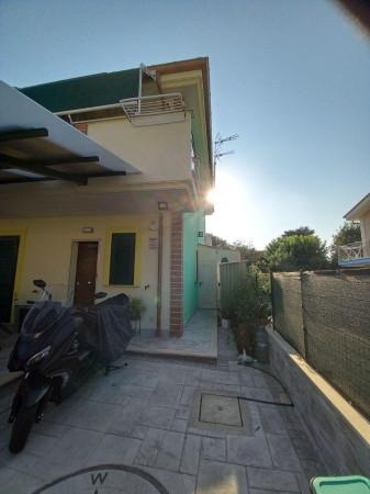 Villa a schiera in Viale Adriatico 40, Anzio — foto 2 di 5
