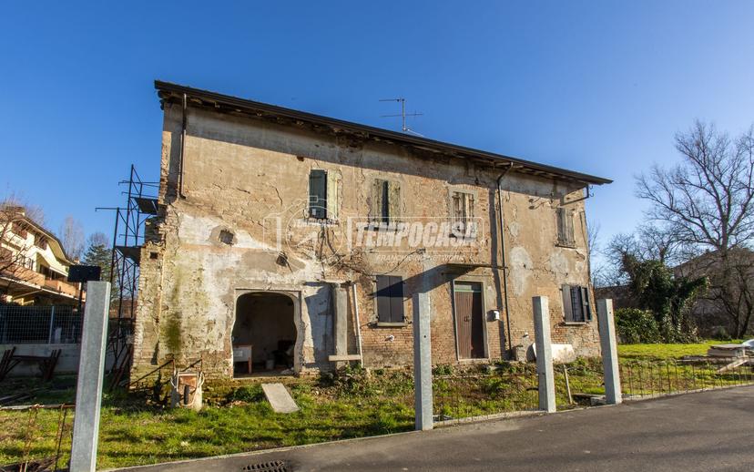 Villa a schiera in Via Coviolo - Via Elba, Reggio nell'Emilia — foto 3 di 5