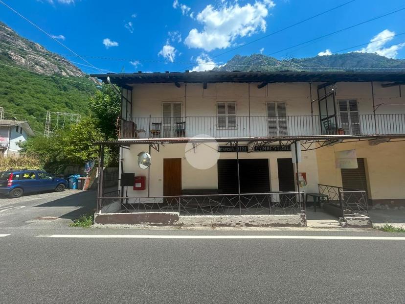 Trilocale in Via Ceresole 16, Locana — foto 4 di 5