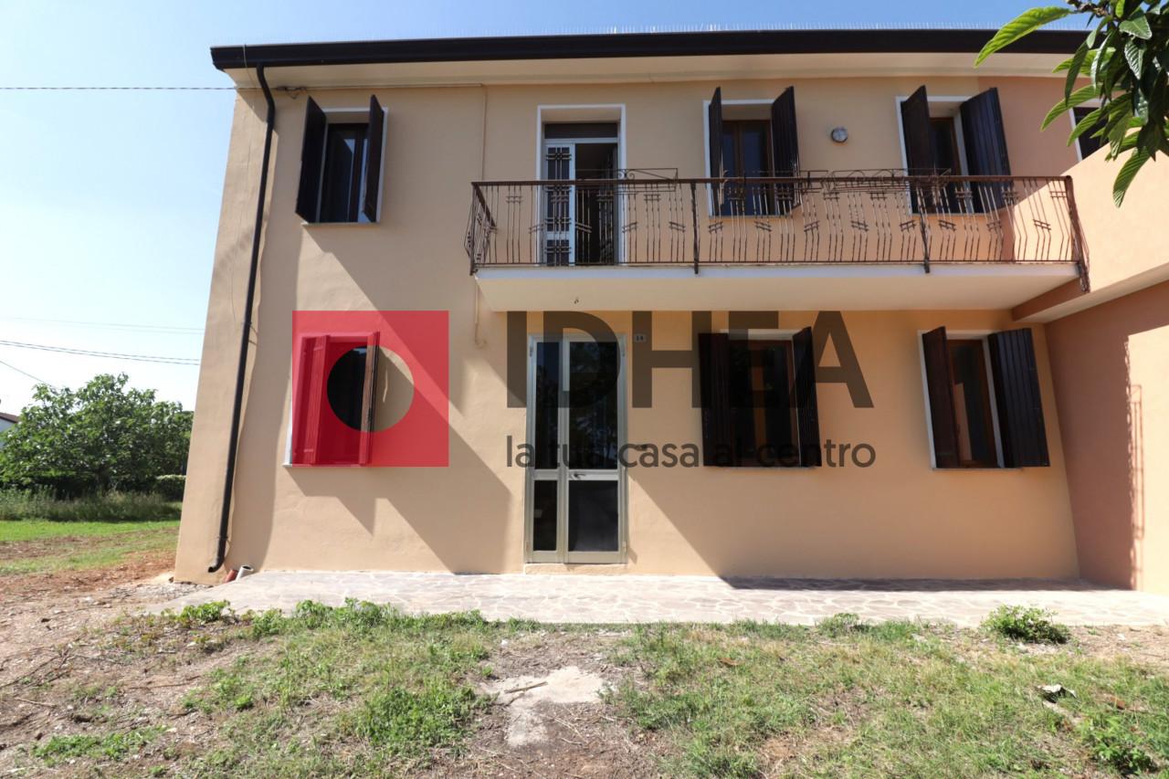 Villa in Via Don Giuseppe Geron, Ponzano Veneto