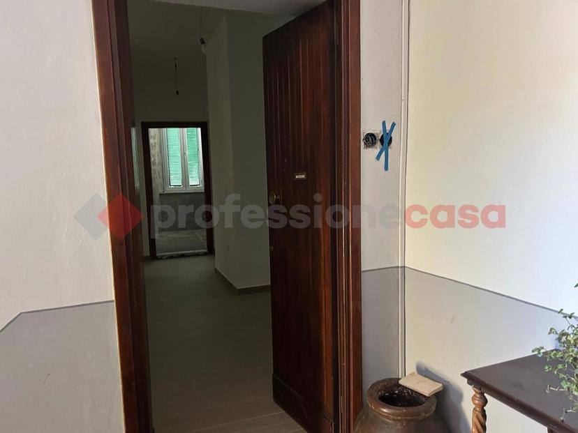 Trilocale in Via Guglielmo Marconi  11, Castelnuovo di Garfagnana — foto 2 di 5