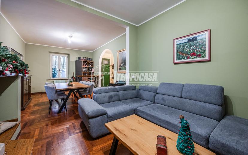 Villa in Strada Nuova 45, Fontevivo — foto 3 di 5
